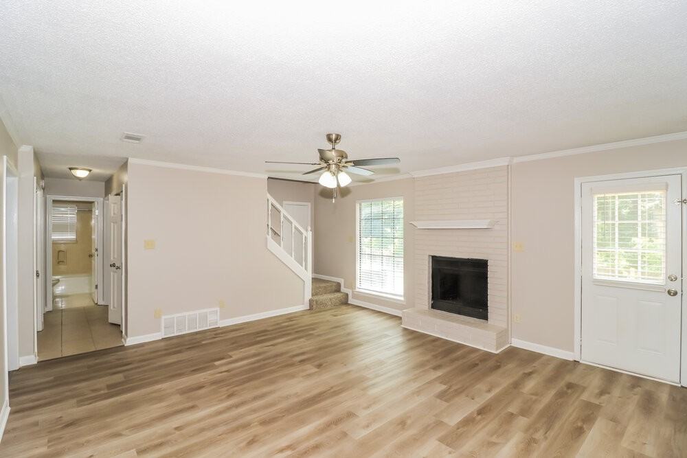 5859 Pepper Xing - Photo 6 of 17