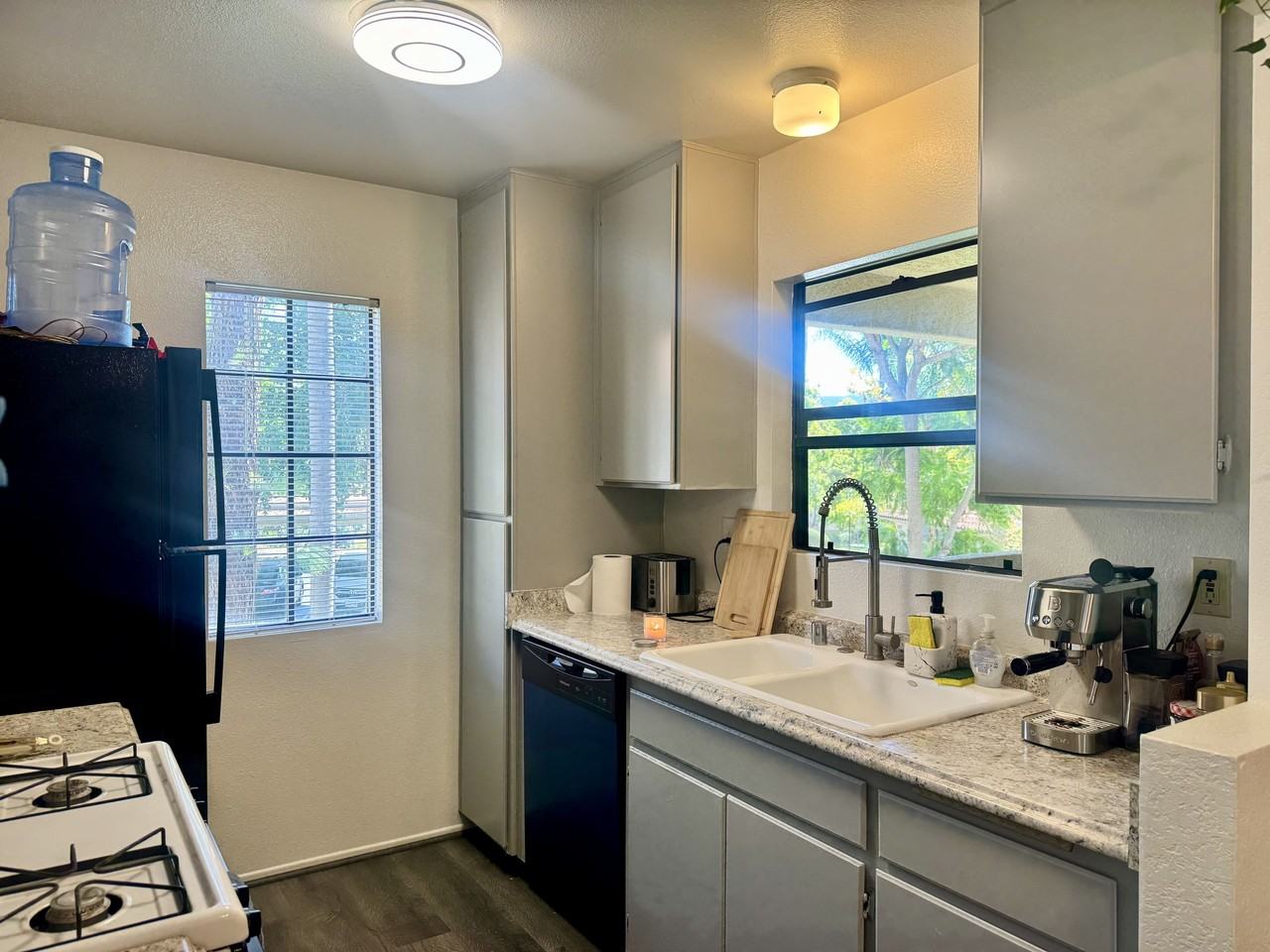 10305 Azuaga St #18 - Photo 6 of 11
