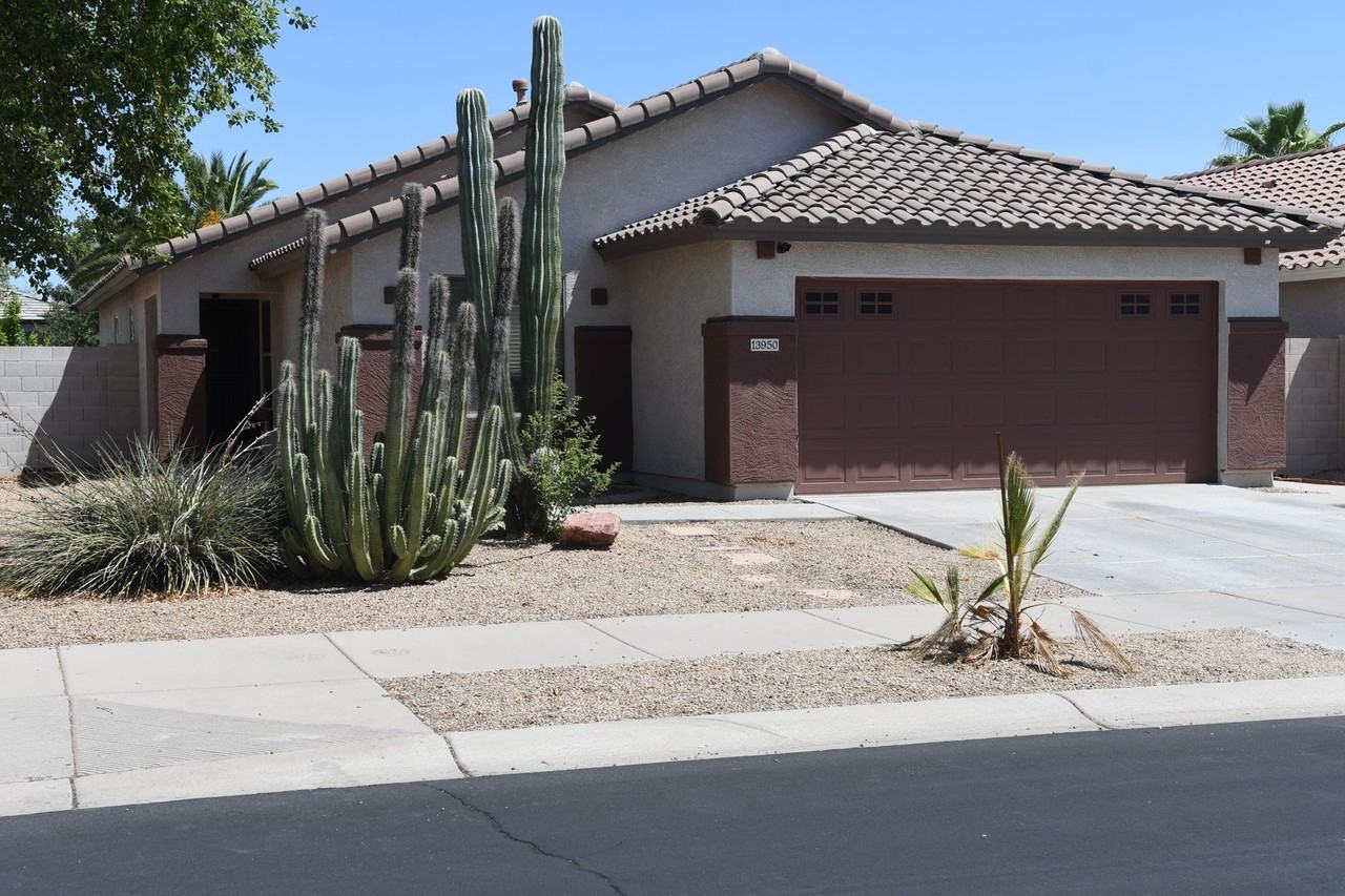 13950 W Maui Ln