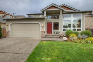 featured image of 2508 Blaine Ave Ne #1