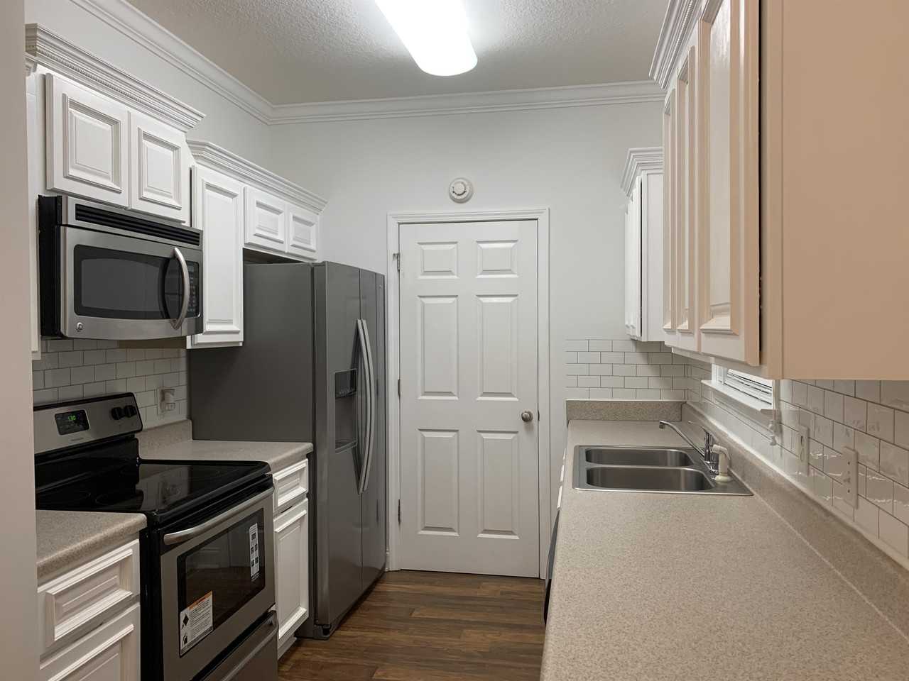 120 Caswell Ct #1 - Photo 4 of 9