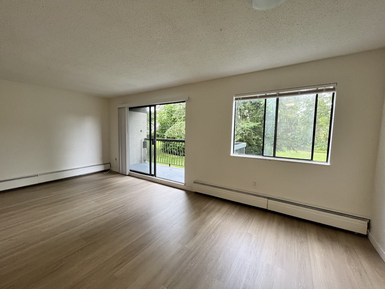 Guildford Gardens - Photo 4 of 17