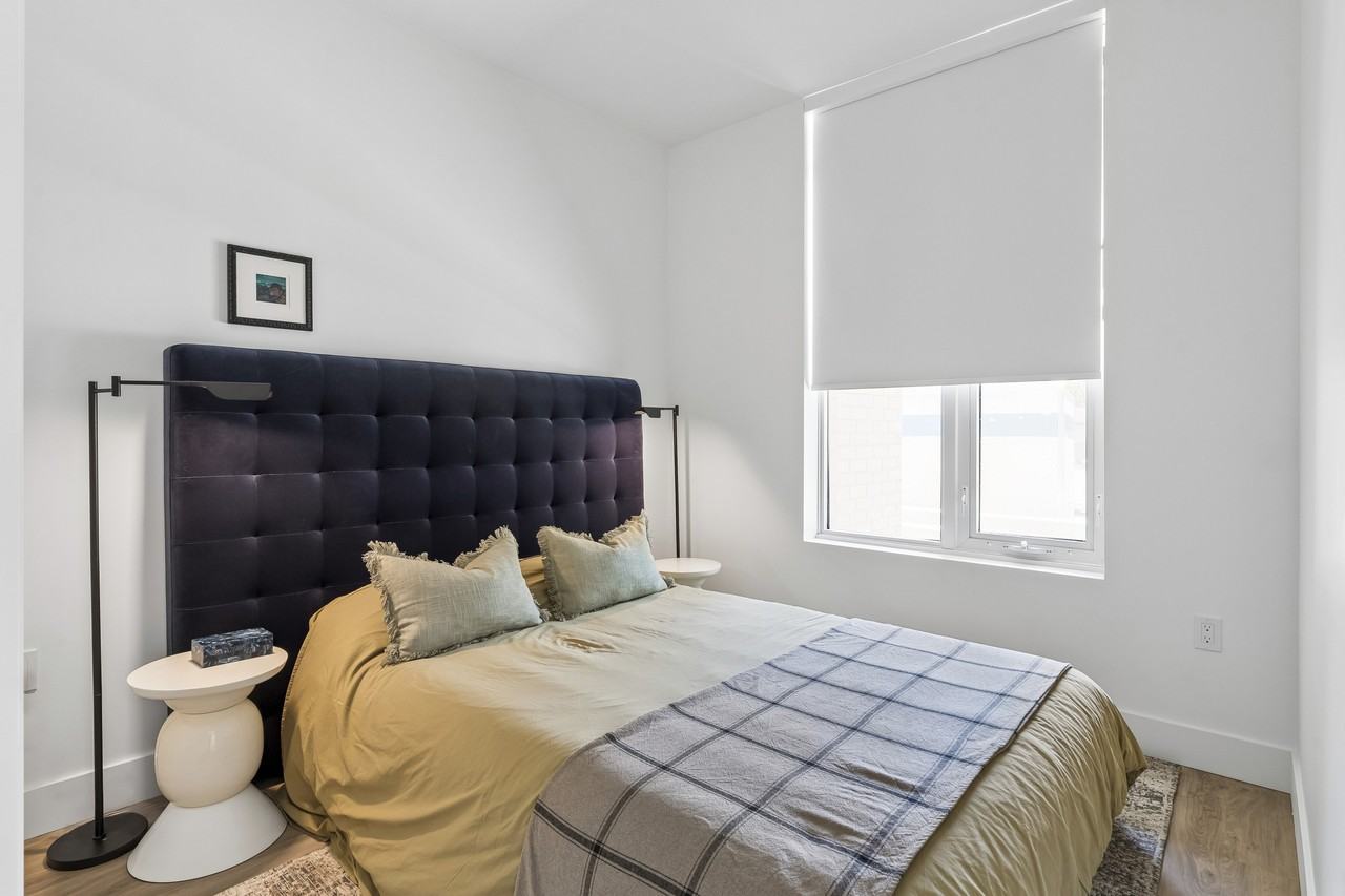415 Duke Street West - Photo 7 of 11
