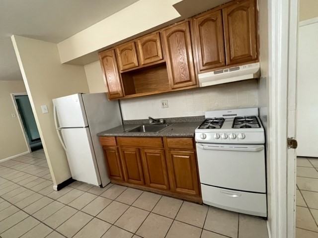 5711 Erdrick St #3 - Photo 3 of 14