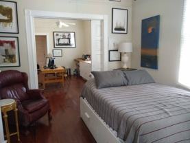 3133 Dauphine St - Photo 1 of 1