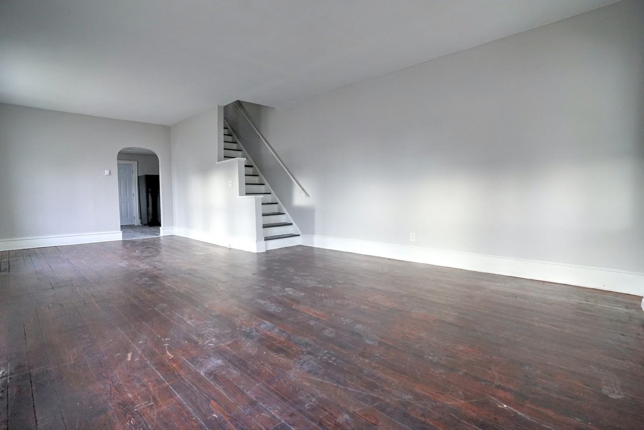 501 N Eddy St - Photo 4 of 17