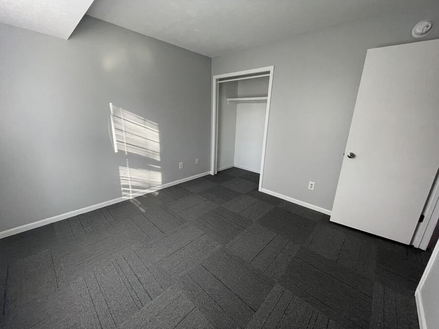 336 Stone Dr #A - Photo 6 of 8