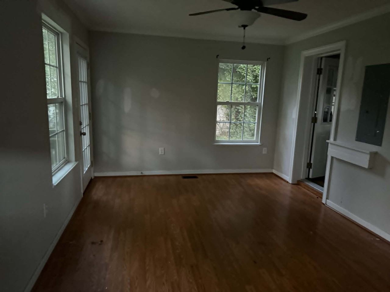 122 W Westover Ave - Photo 3 of 6