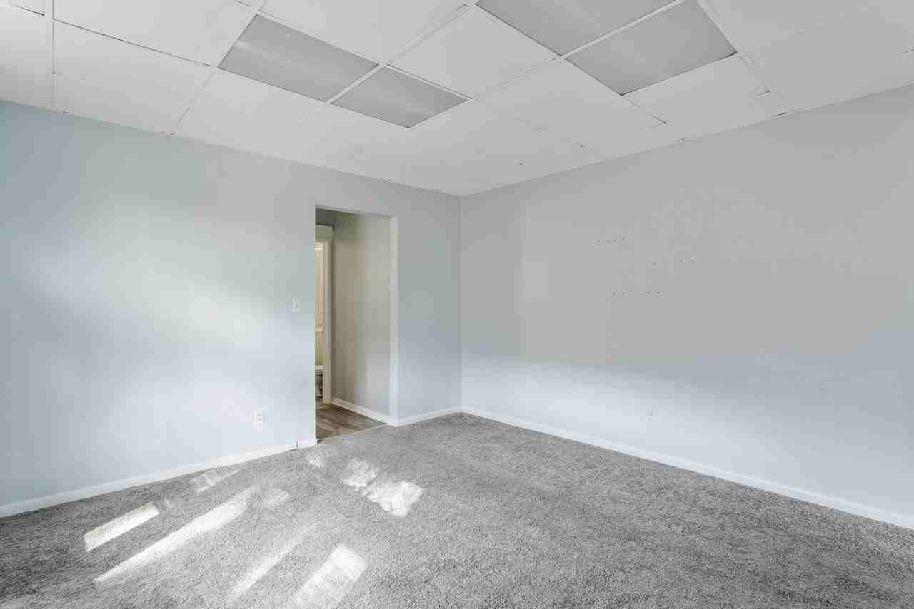 405 E 6th St #4 - Photo 5 of 16