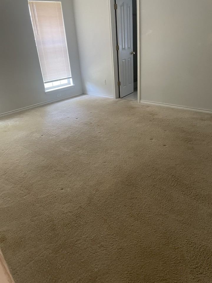3950 Ridgway Rd - Photo 4 of 12