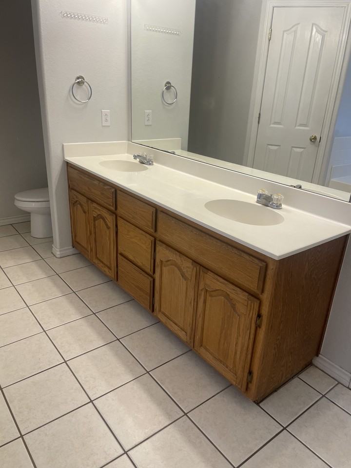 3950 Ridgway Rd - Photo 5 of 12
