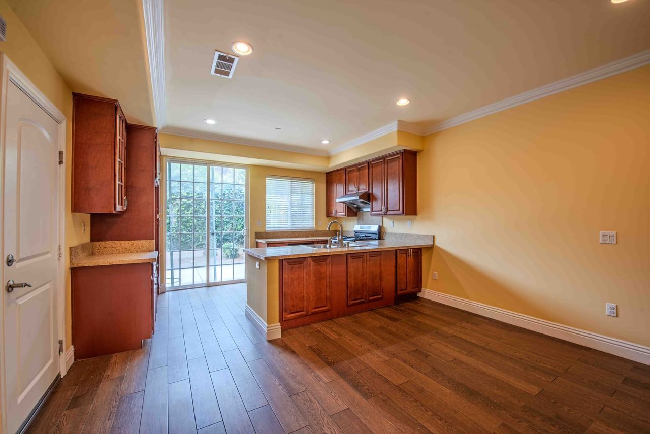 2460 Newport Blvd #G - Photo 2 of 20