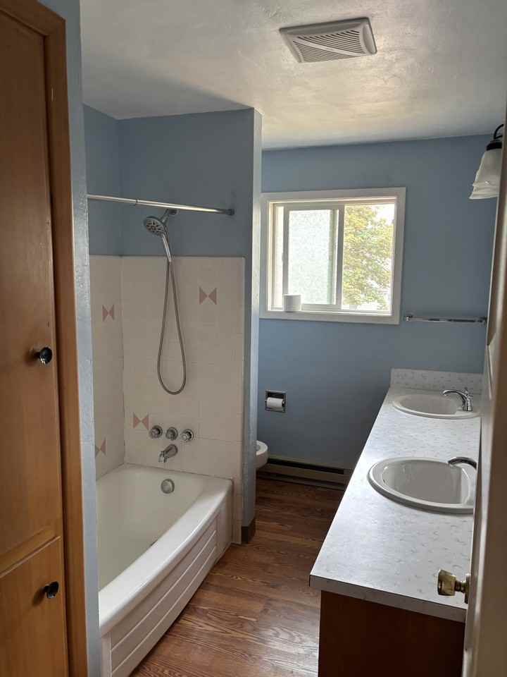 772 Cottage St Ne #774 - Photo 3 of 17