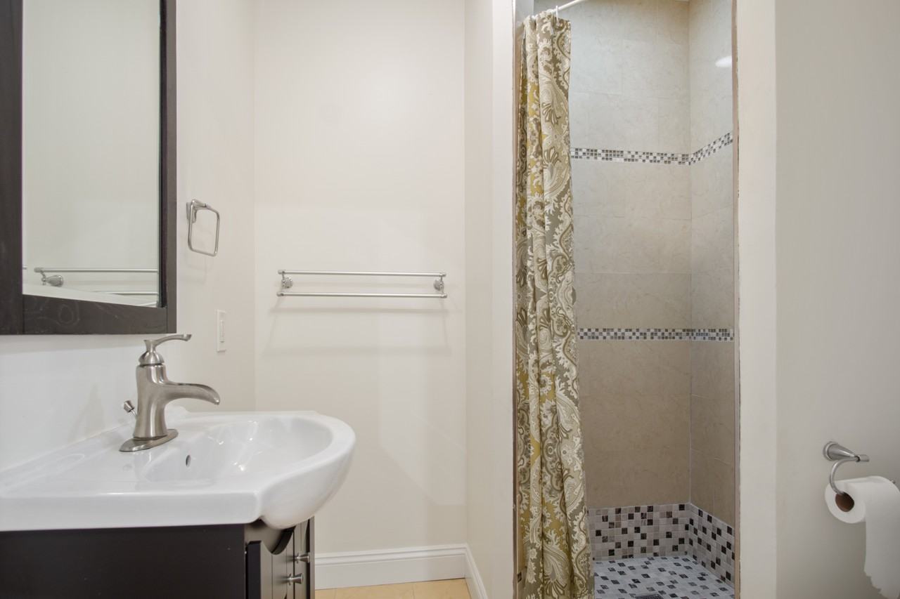 2355 E Harold St - Photo 2 of 18