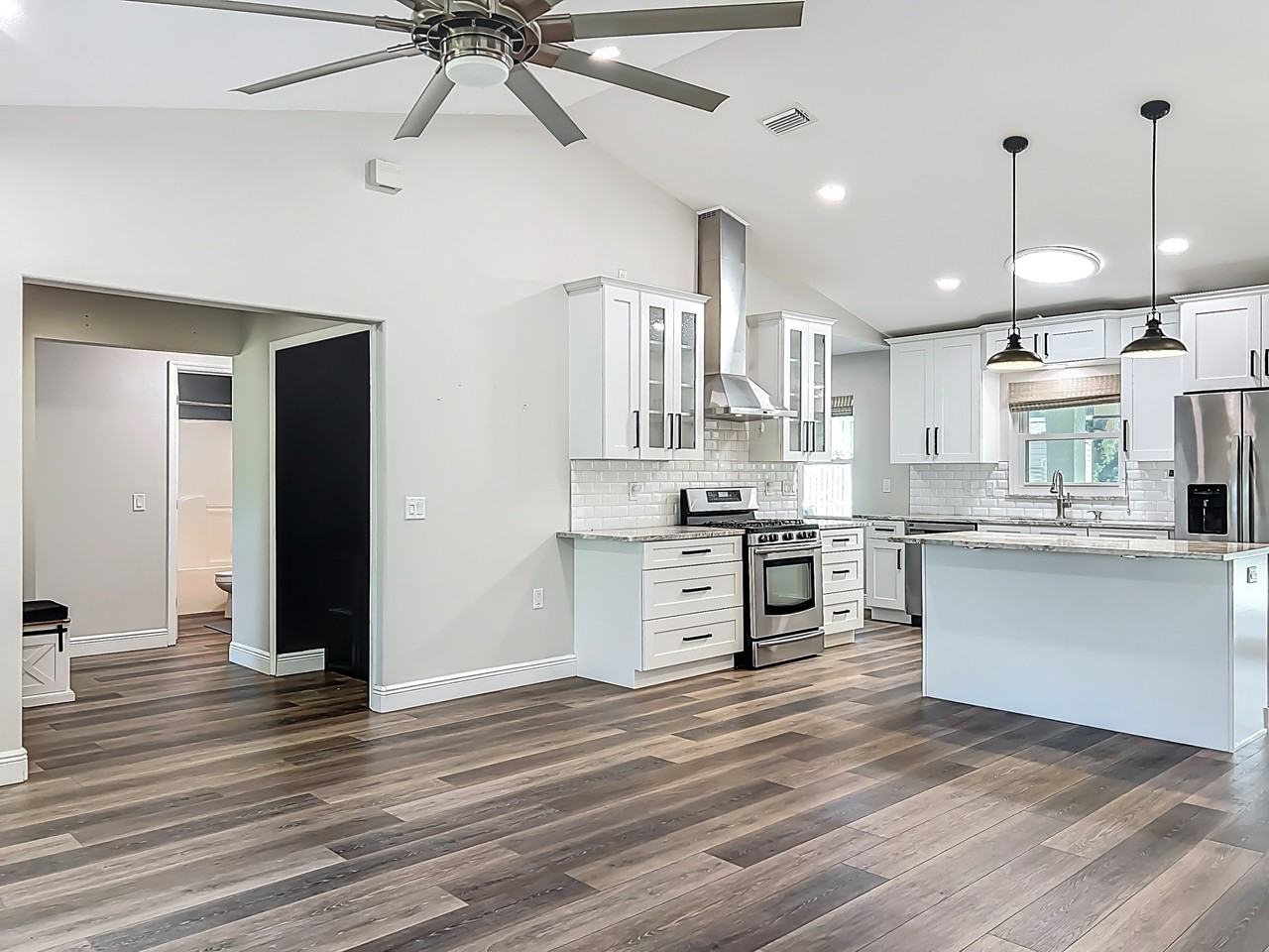 1342 Richwood Cir #1 - Photo 7 of 32