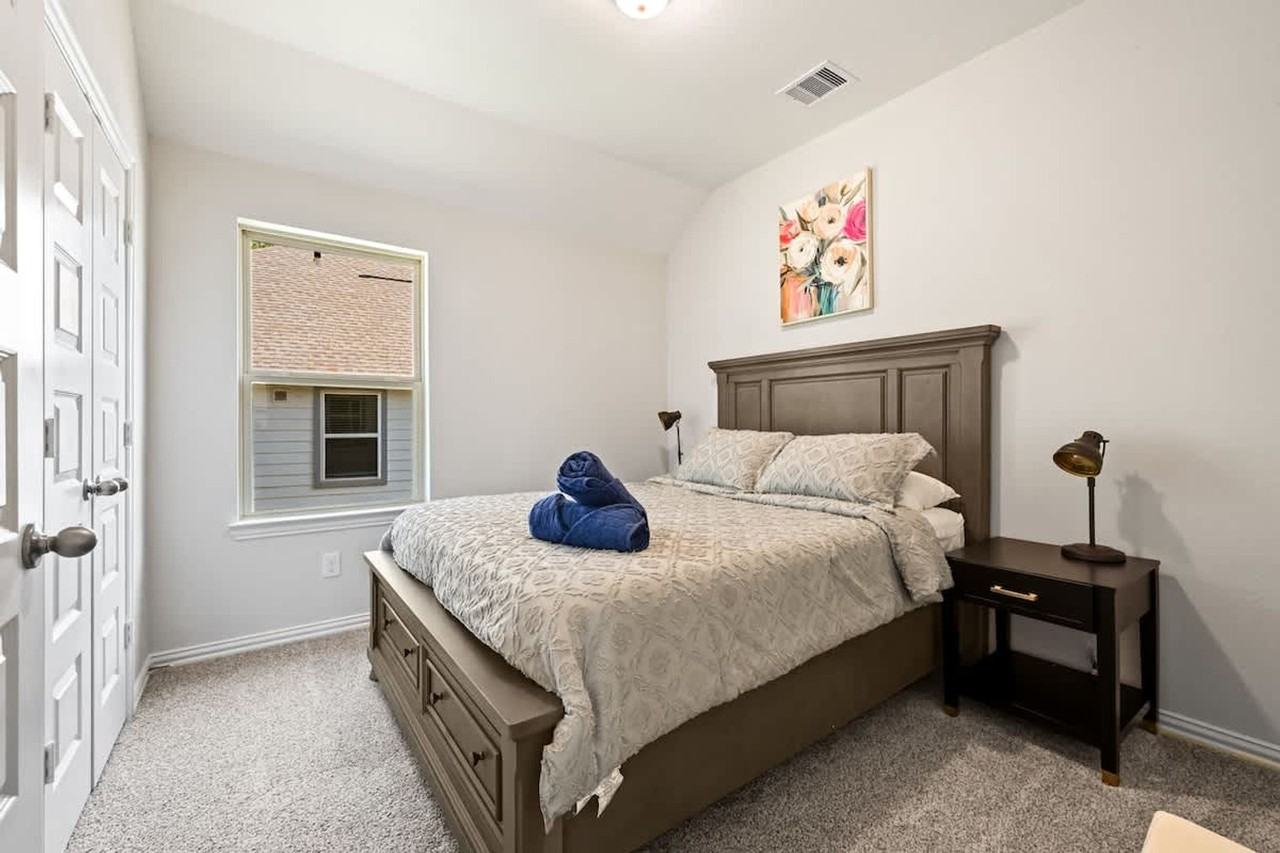 202 Brecon Buff Dr #1596557P - Photo 6 of 24