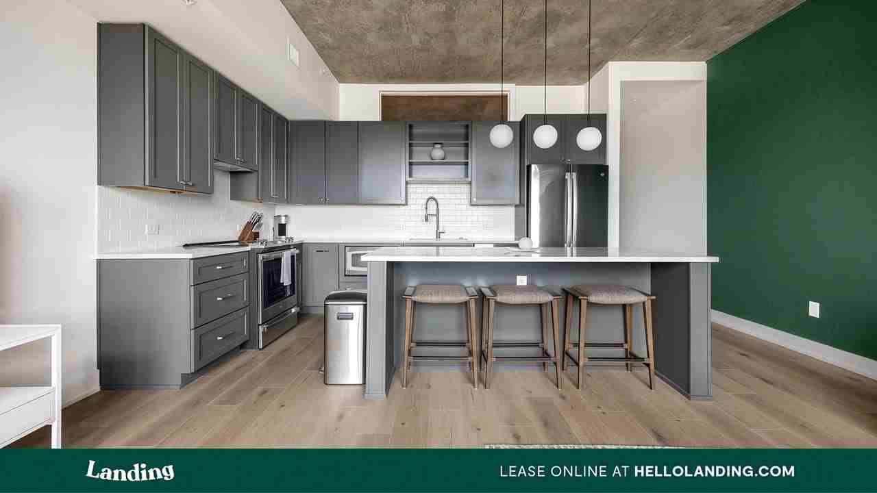 1740 36th Street - Photo 6 of 50