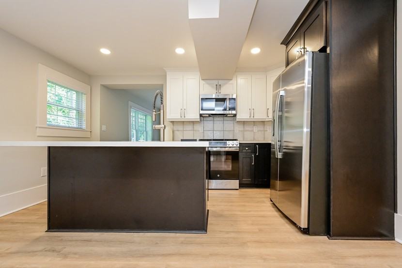 616 Linwood Ave Ne #C - Photo 2 of 22