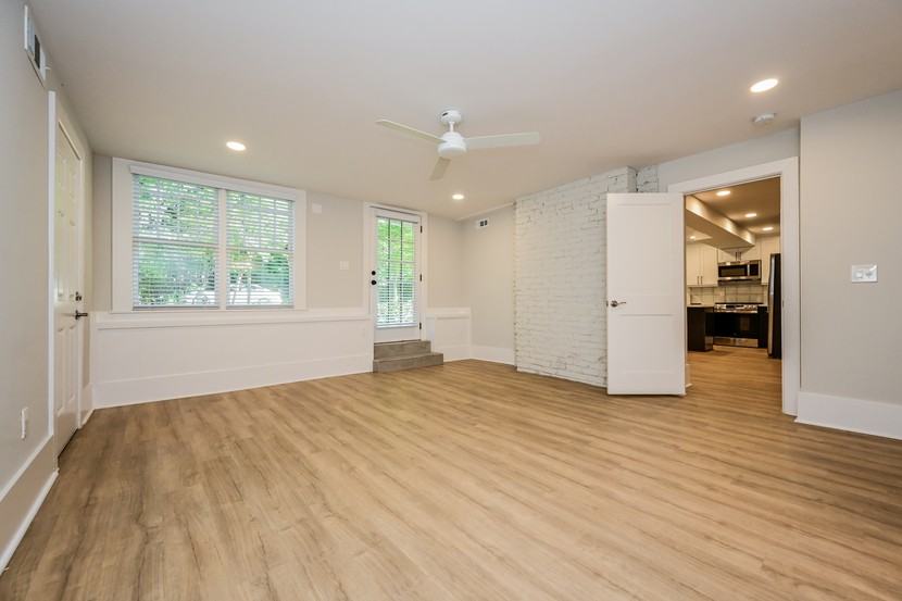 616 Linwood Ave Ne #C - Photo 6 of 22