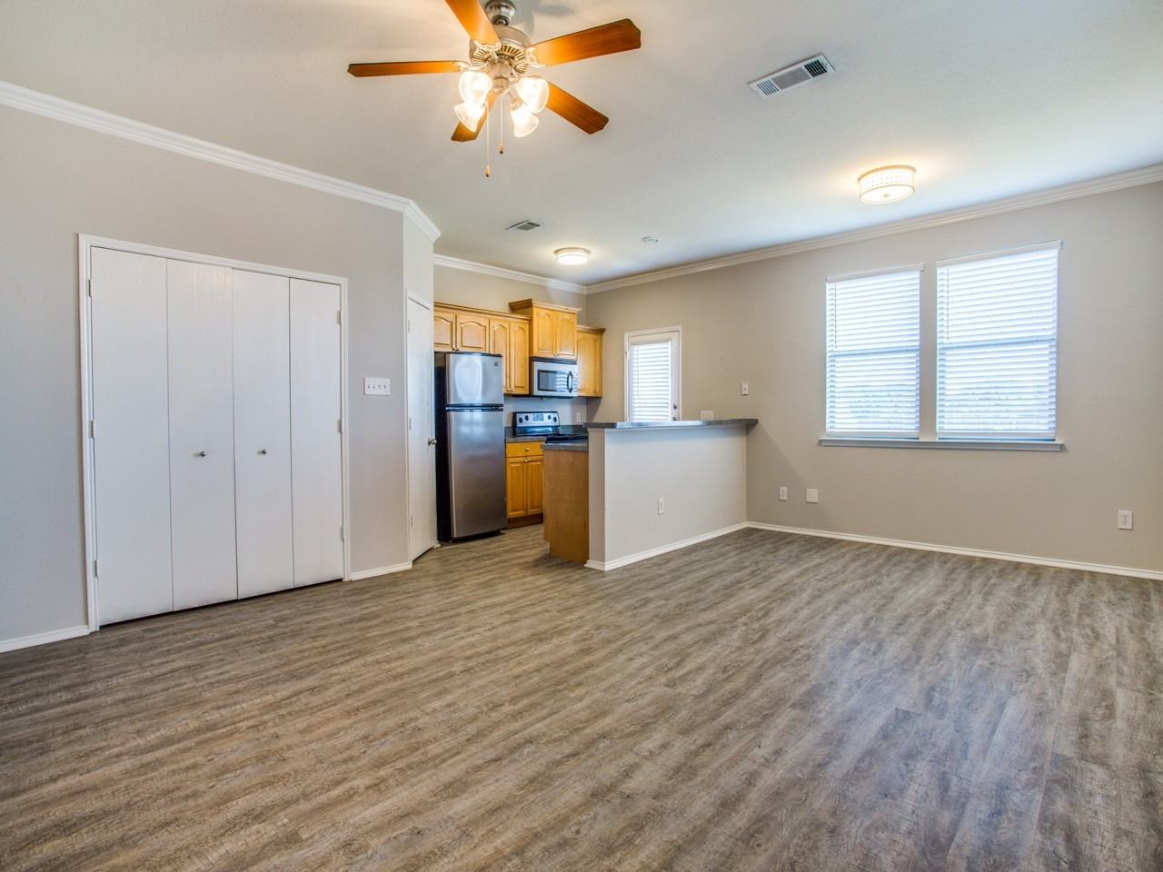 8424 Jay St #8424 - Photo 5 of 25