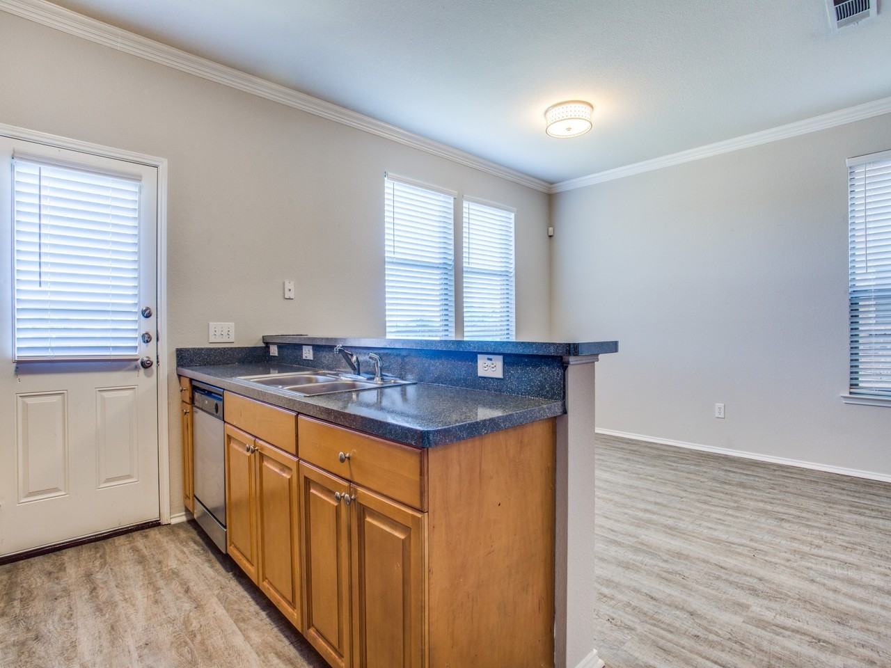 8424 Jay St #8424 - Photo 6 of 25
