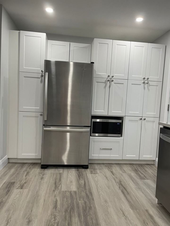 430 Phoenix Crescent #1 - Photo 3 of 14