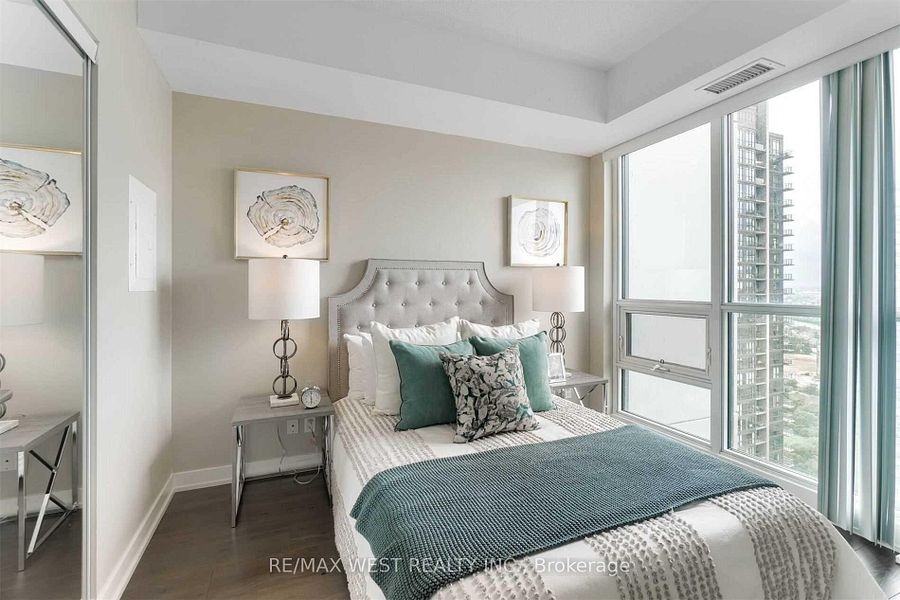 2200 Lake Shore Boulevard West #4305 - Photo 6 of 14