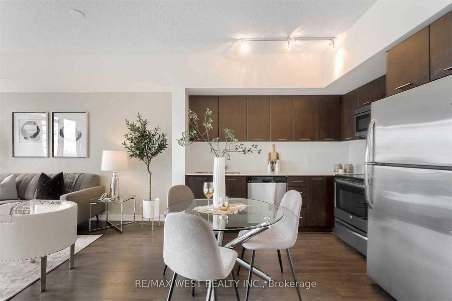 2200 Lake Shore Boulevard West #4305 - Photo 4 of 14