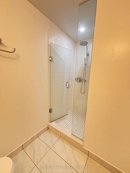56 Annie Craig Drive #2005 - Photo 6 of 10