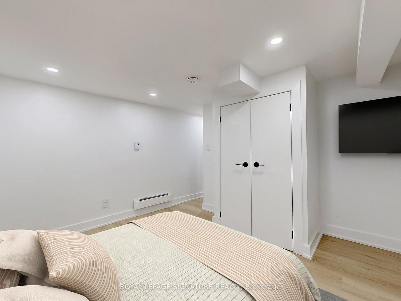 250 Major Street #250 - Photo 7 of 8