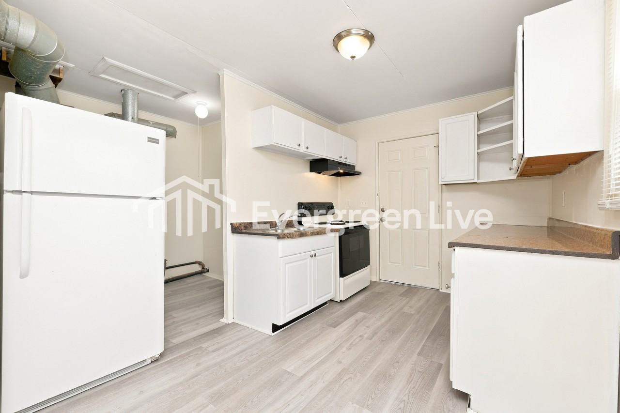 260 Pat Ln - Photo 7 of 15