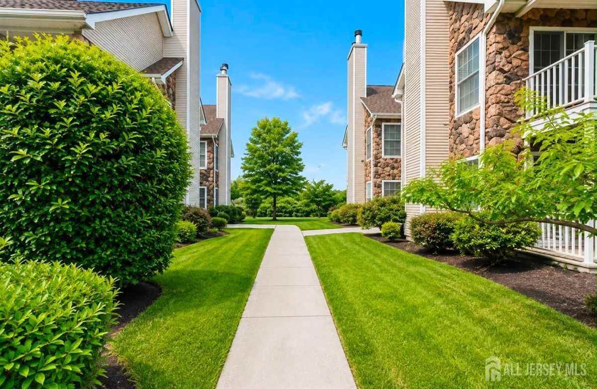 106 Chariot Ct - Photo 6 of 19