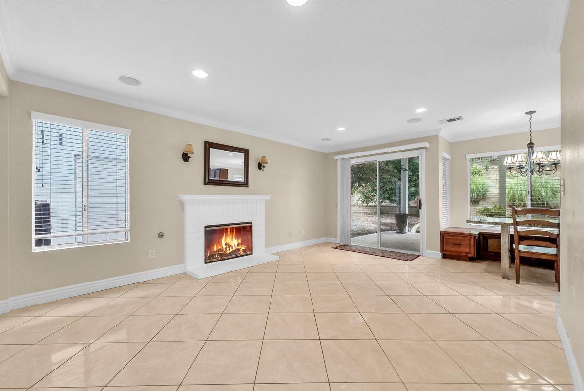 1070 Cannon Rd - Photo 6 of 50