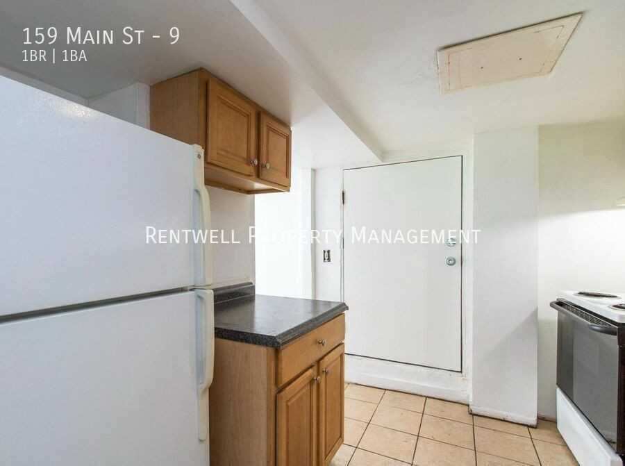 159 Main St #9 - Photo 4 of 14
