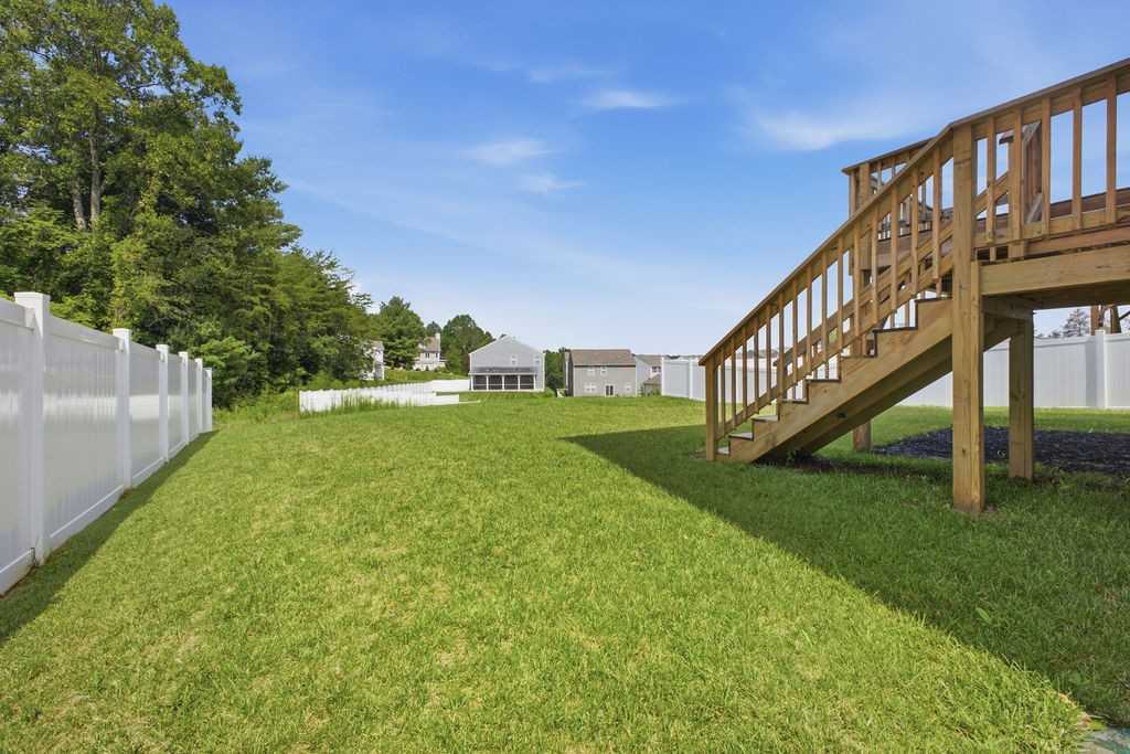560 Country Oak Dr #NA - Photo 6 of 36