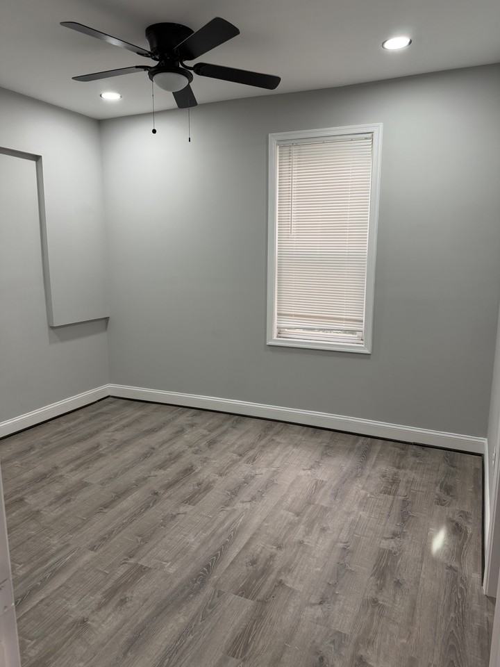 5001 Palmer Avenue - Photo 2 of 16