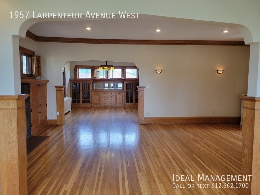 1957 Larpenteur Ave W - Photo 3 of 28