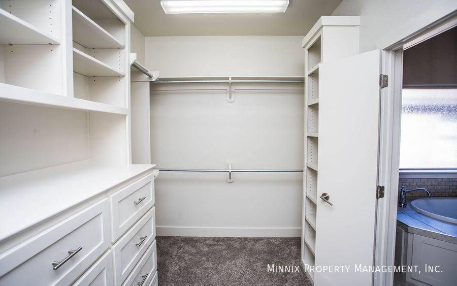 3505 133rd St - Photo 6 of 38
