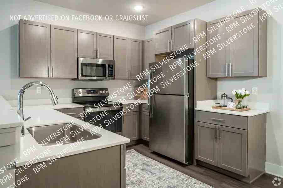 2868 Barrington Sq #2868 - Photo 5 of 37