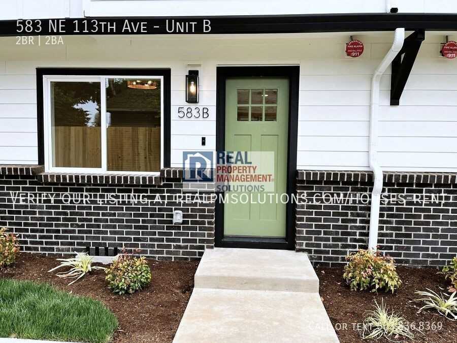 583 Ne 113th Ave #B - Photo 2 of 46