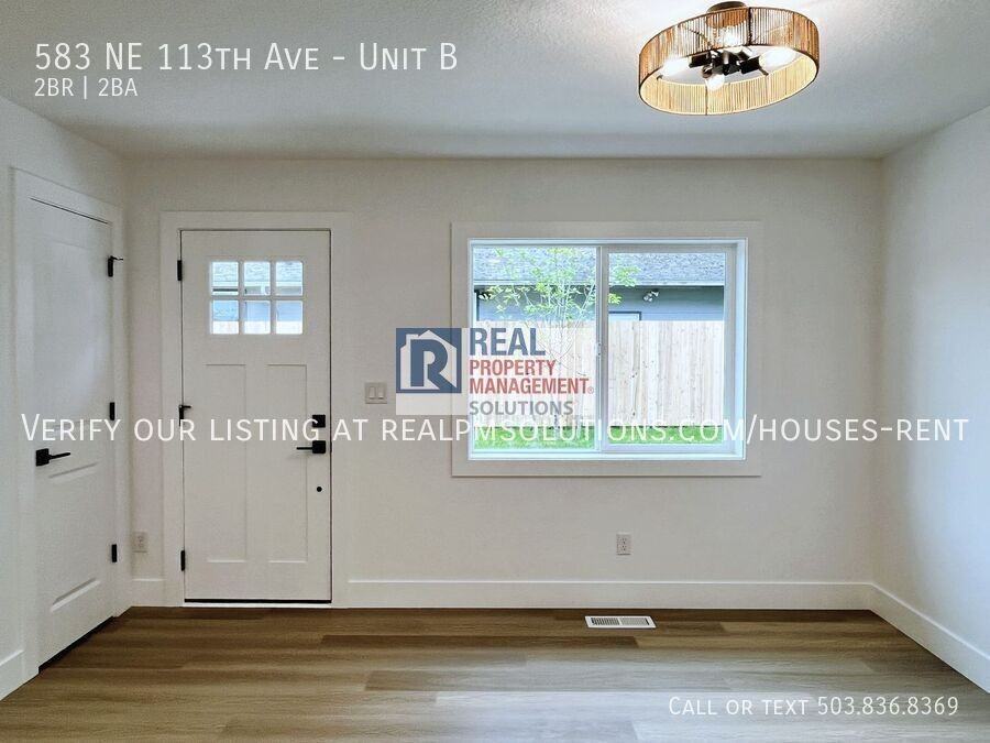 583 Ne 113th Ave #B - Photo 3 of 46