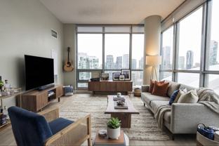 5 Mariner Terr #3210 - Photo 1 of 1