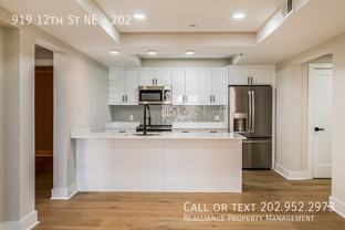 919 12th St Ne Apt 202 #202 - Photo 1 of 1