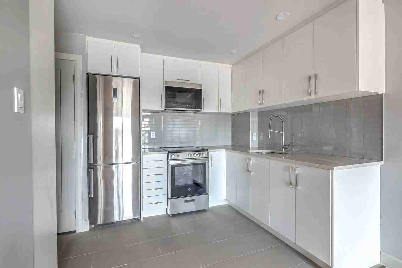 3 1/2 Grand et Luxueux, Roxboro-Pierrefonds $1395  Disponible IMMÉDIATEMENT, contactez Stew au (514) - Photo 6 of 17