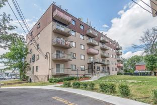 3 1/2 Grand et Luxueux, Roxboro-Pierrefonds $1395  Disponible IMMÉDIATEMENT, contactez Stew au (514) - Photo 1 of 1