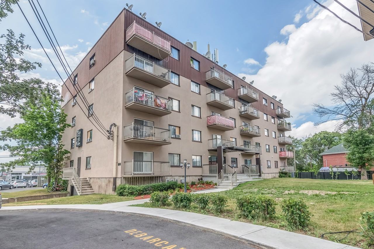 10309 Boulevard Gouin Ouest — photo 2