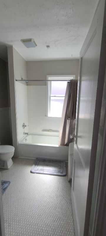 933 W 9th St - Photo 7 of 12
