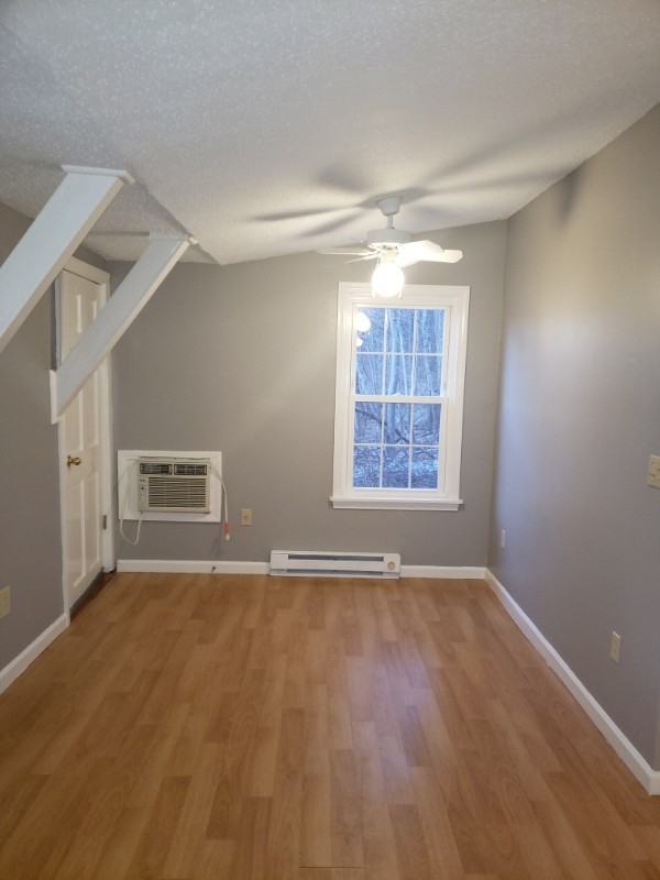 508B Stafford Rd - Photo 2 of 11
