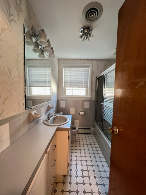 54 Hilltop Rd - Photo 5 of 24
