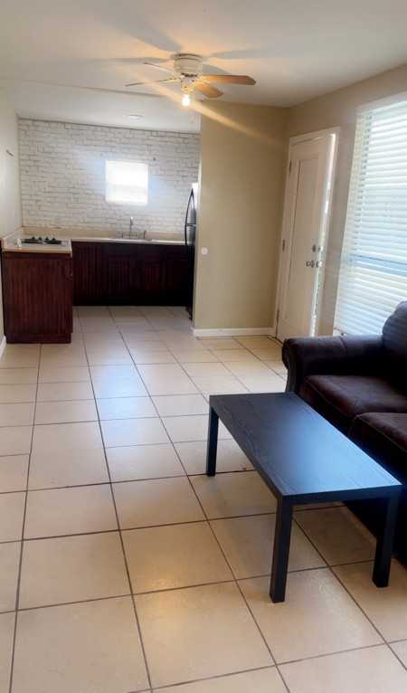 10842 Knollwood Dr - Photo 5 of 13